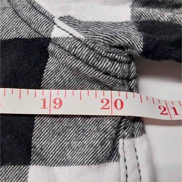 George Mens Plaid Flannel Shirt Medium 38-40 Button Black White Cotton Blend GUC - Picture 11 of 15